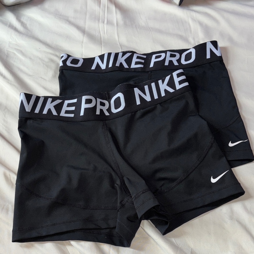 2 Pairs - Black Nike Pros